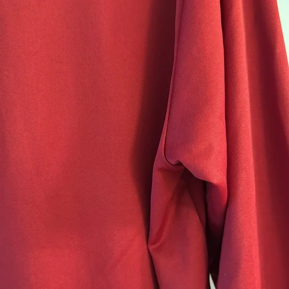 Under Armour long sleeve shirt. Mens size Medium - Picture 9 of 13